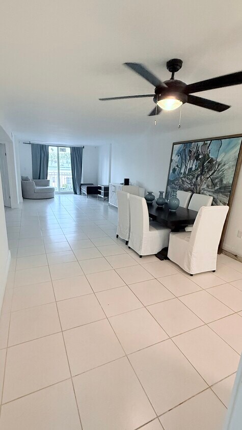 Photo - 8340 Harding Ave (Miami Beach, FL)
