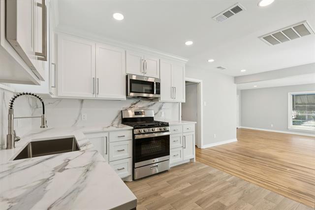 Foto del edificio - 3223 Cherrywood Ave