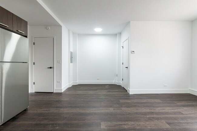 Foto del edificio - 1555 W Hollywood Ave