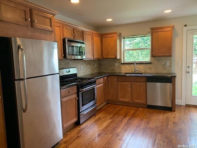 Building Photo - 32 Dunes Ln