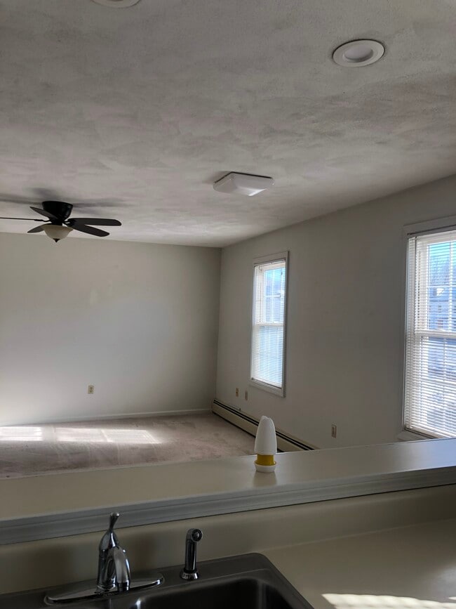 Living Room - 611 Ten Rod Rd