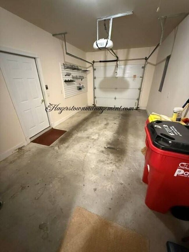 Foto del edificio - 13125 Little Hayden Cir