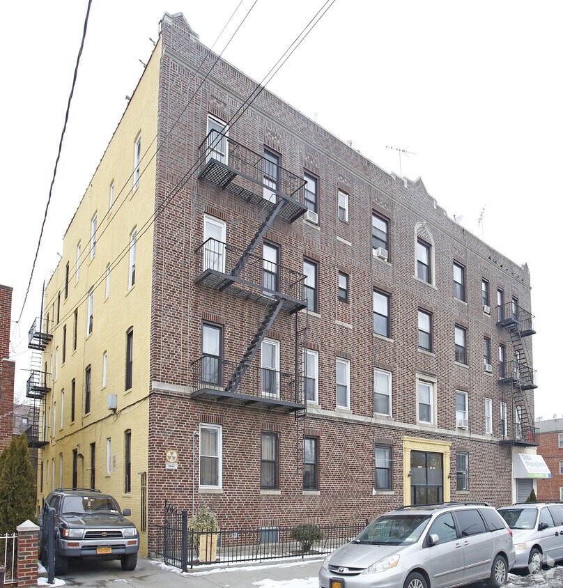 Primary Photo - 8784 23rd Ave