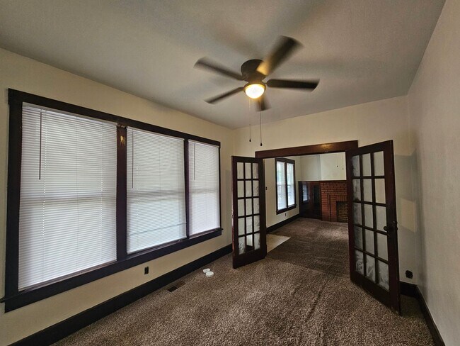 Foto del edificio - 387-389 Gilmore Street