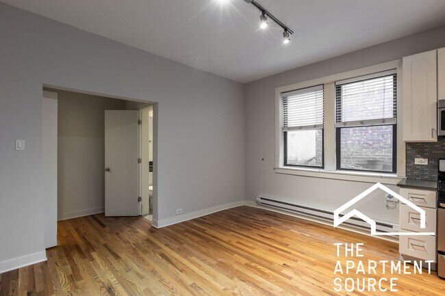 Building Photo - 2420 N Kedzie Blvd