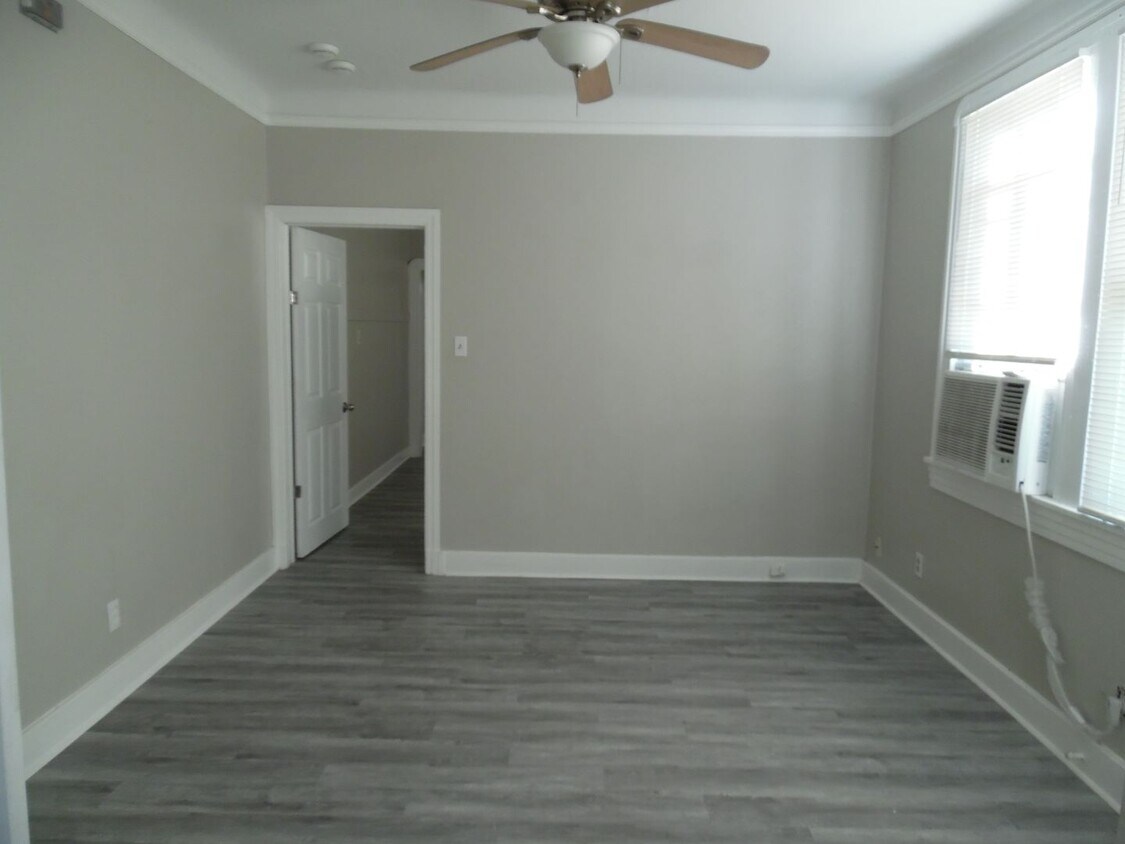 Foto del edificio - N261