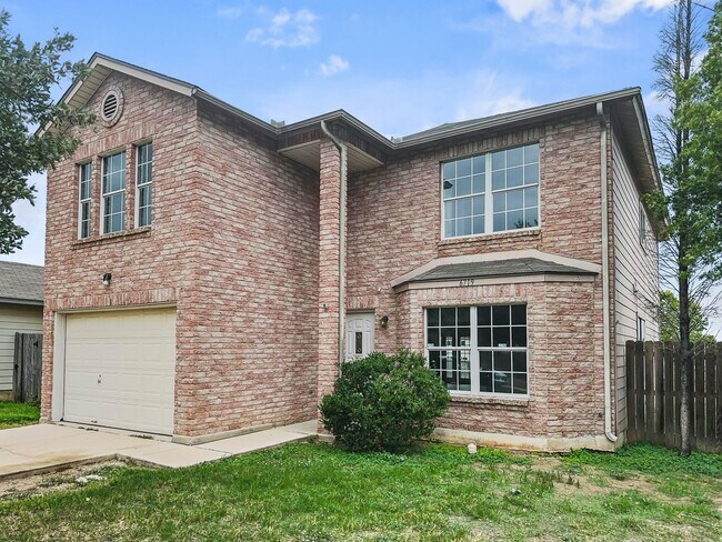 Building Photo - 6719 Flatstone Pass