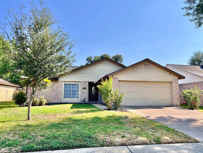 Building Photo - 19319 Cypress Bay Dr