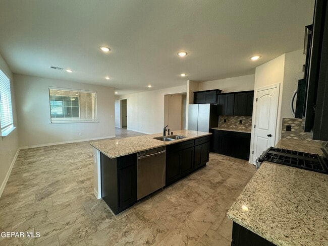 Building Photo - 2809 Mike Price Dr
