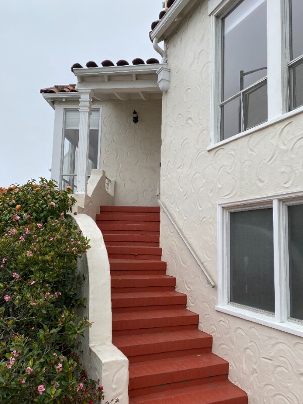 Primary Photo - 532 Teresita Blvd