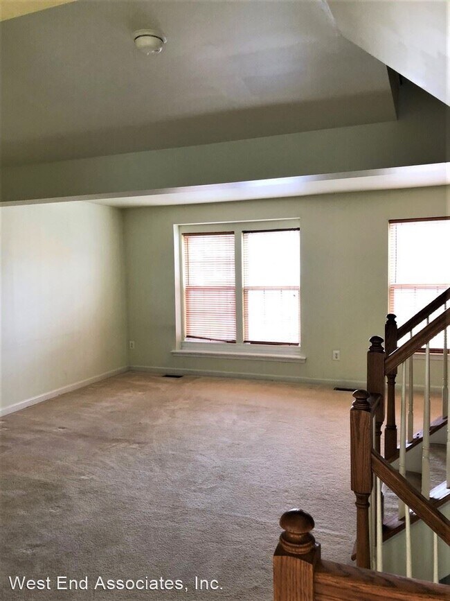 Foto del edificio - 3 br, 2.5 bath House - 134 Knollwood Dr