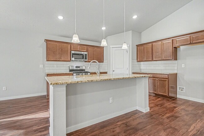 Foto del edificio - 19361 Kiowa Crk Wy