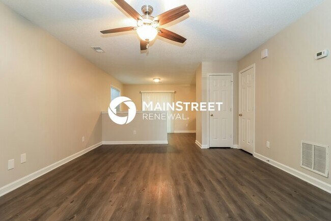 Building Photo - 3 Bedroom Pet-Friendly Home in Kennesaw, G...