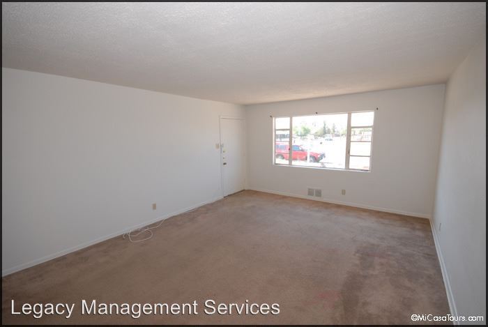 Building Photo - 8009 Edgemere Blvd