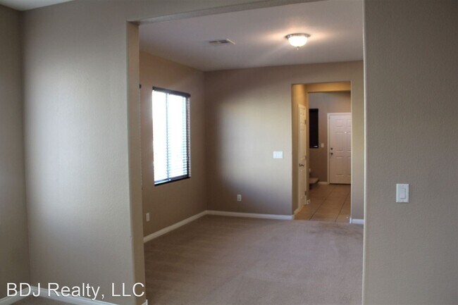 Building Photo - 3 br, 2.5 bath House - 7963 CAPE BRETT ST