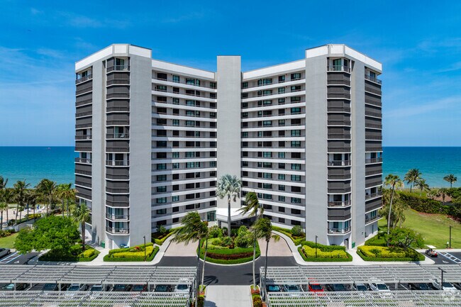 8800-8880 S Ocean Dr Jensen Beach, FL 34957 - Island Dunes Oceanside II
