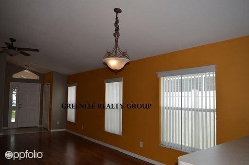 Building Photo - 8717 Persea Ct