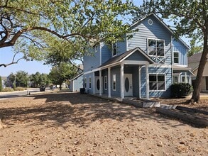 Building Photo - 302 Windridge Village Cove Building Photo - 302 Windridge Village Cove