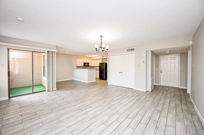 Foto del edificio - 2300 Old Spanish Trl