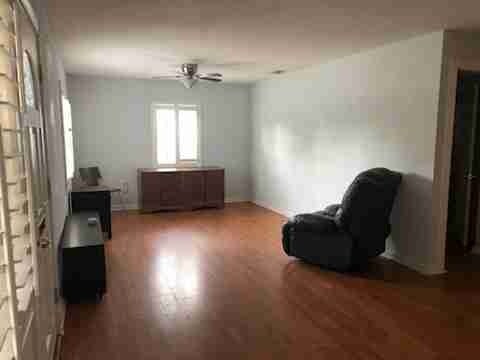 Foto del edificio - 3903 W Morrison Ave