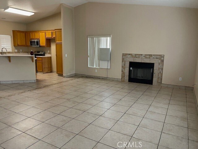 Building Photo - 16024 Llanada Ave