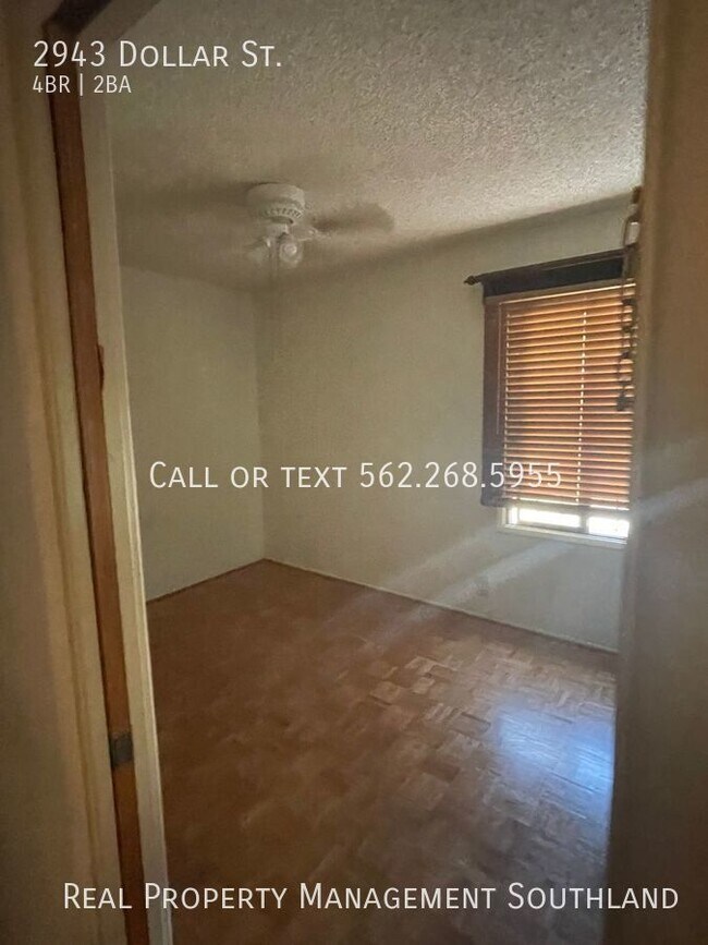 Foto del edificio - Spacious 4 Bedroom Home in Lakewood!