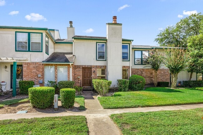 Building Photo - 7835 Bateman Ln