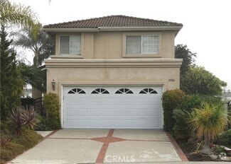 Building Photo - 28366 Via Nandina