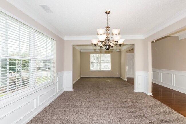 Foto del edificio - 10625 Haddington Dr