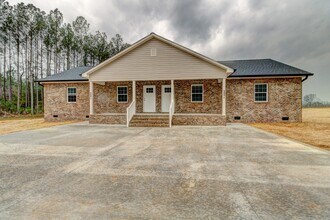 Building Photo - 339 Black Rock School Rd