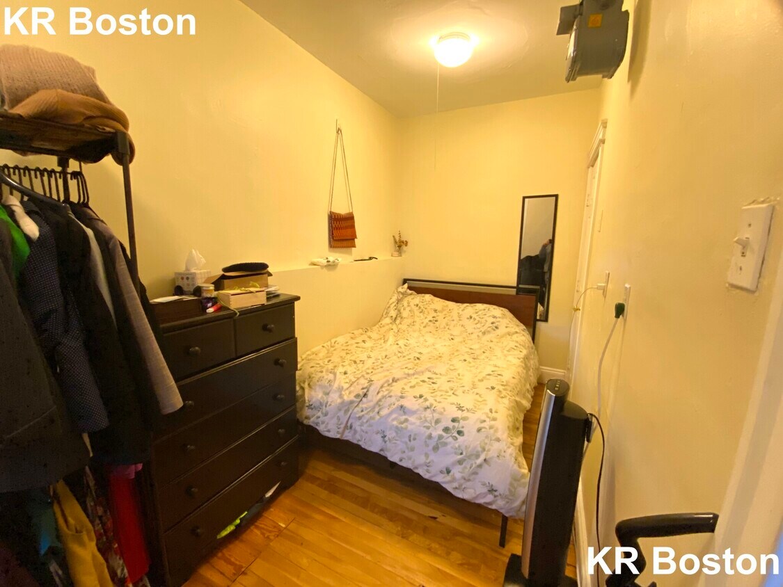 Foto del edificio - 1633 Commonwealth Ave