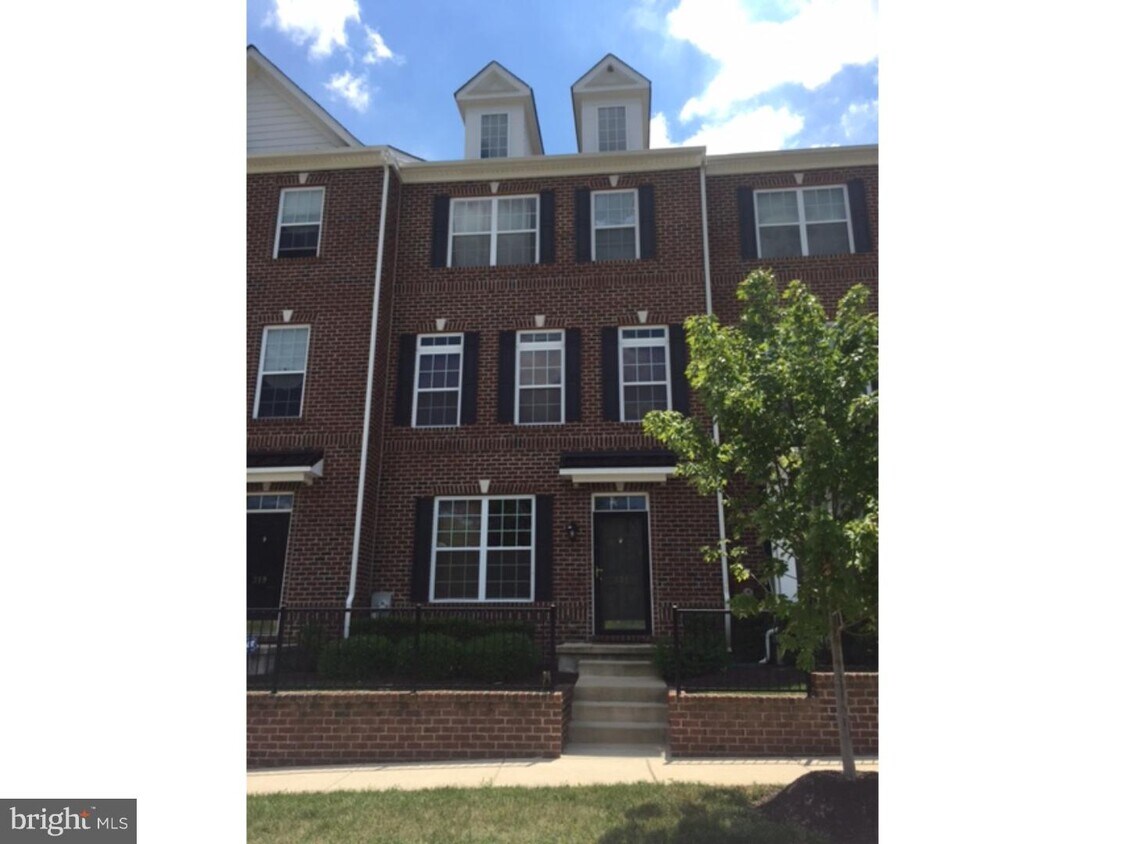 321 Lenape Way, Claymont, DE 19703 House Rental in Claymont, DE