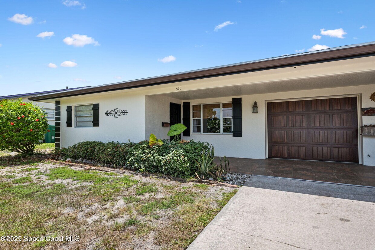 Foto principal - 525 Wilson Ave