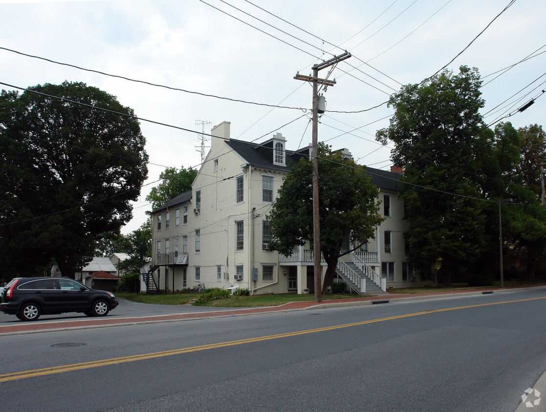 Wayside Apartments Apartments in Frederick, MD