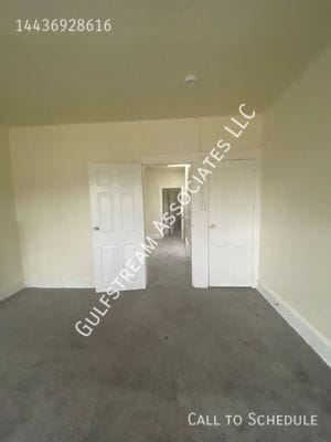 Building Photo - 22 S Catherine St