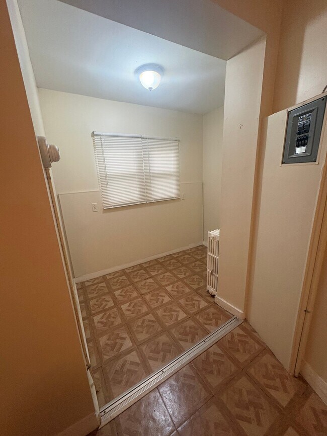 Foto del edificio - 3403 Park Heights Ave