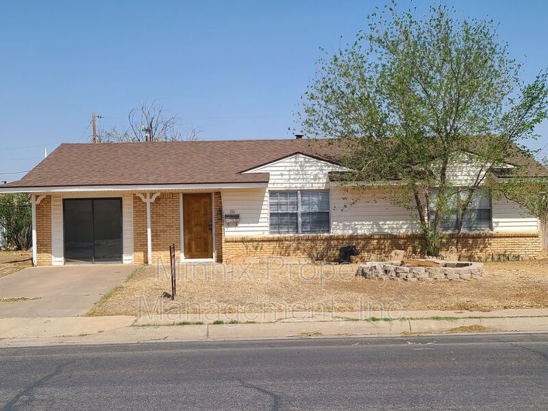 210 N Glenwood Dr, Midland, TX 79703 House for Rent in Midland, TX