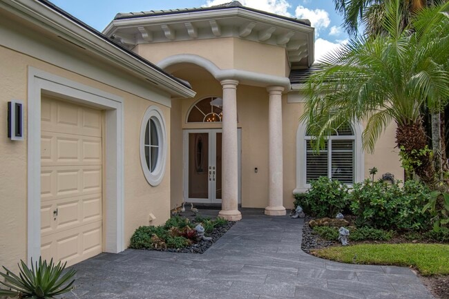 Building Photo - 7916 Montecito Pl