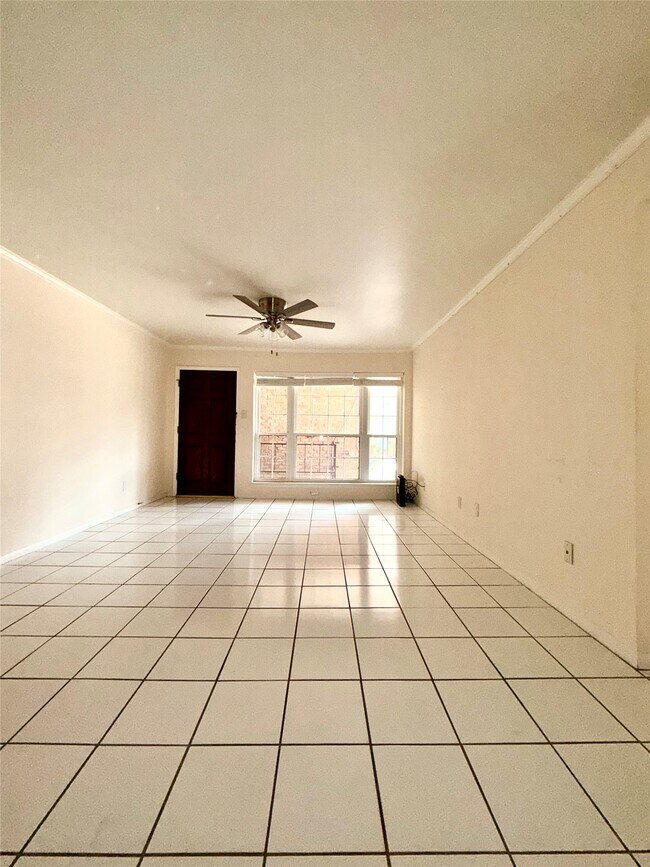 Foto del edificio - 2507 Montrose Blvd