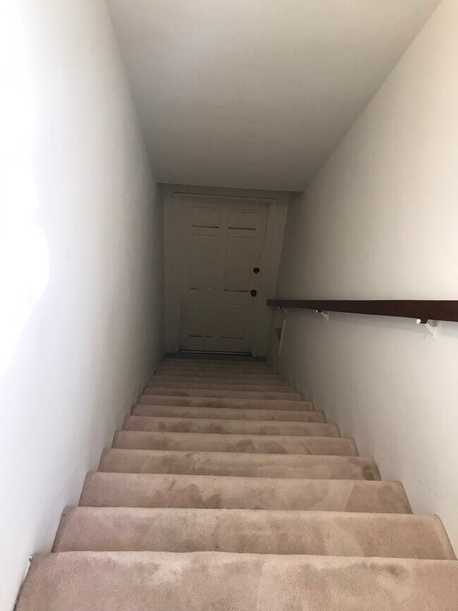 Inside staircase - 11041 Aqua Vista St