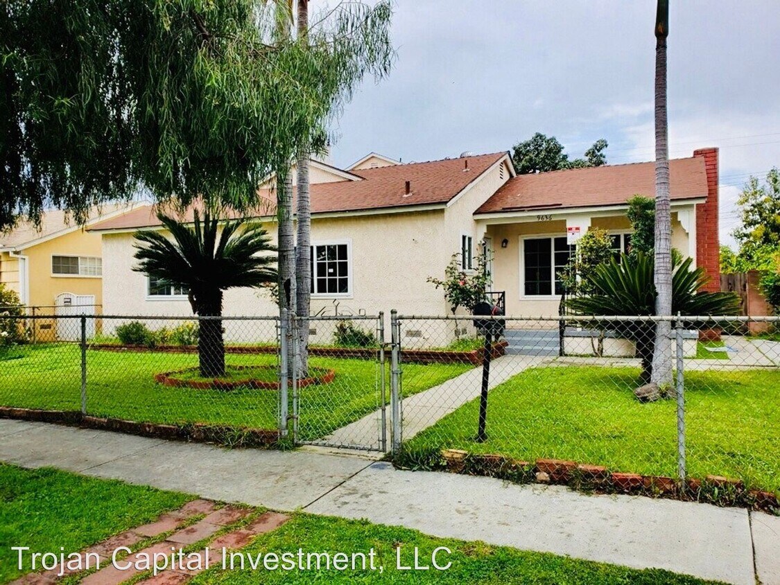 Primary Photo - 4 br, 3 bath House - 9636 MINES AVENUE