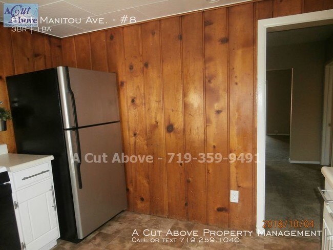 Building Photo - 3 Bedroom 1 bath in Manitou