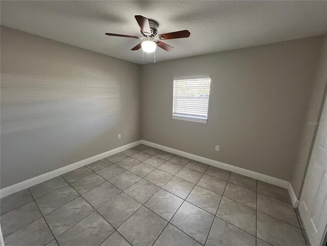 Building Photo - 135 Dairy Rd