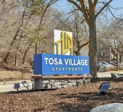 Interior Photo - Tosa Village