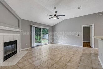 Building Photo - 9642 Pritmore Rd E