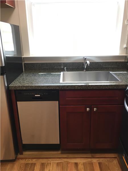 Foto del edificio - 230 Shrader St