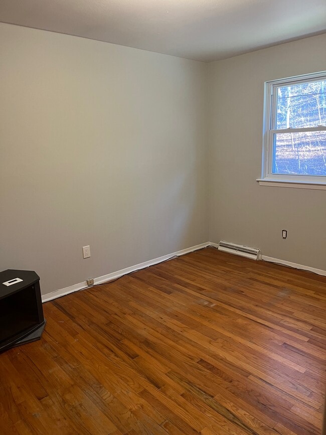 Building Photo - 78 Saltonstall Pky