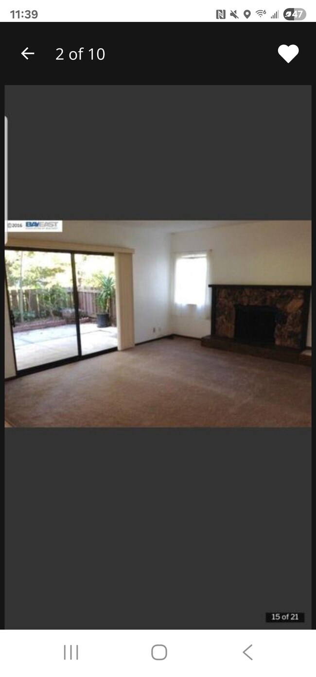 Foto del edificio - 21100 Gary Dr