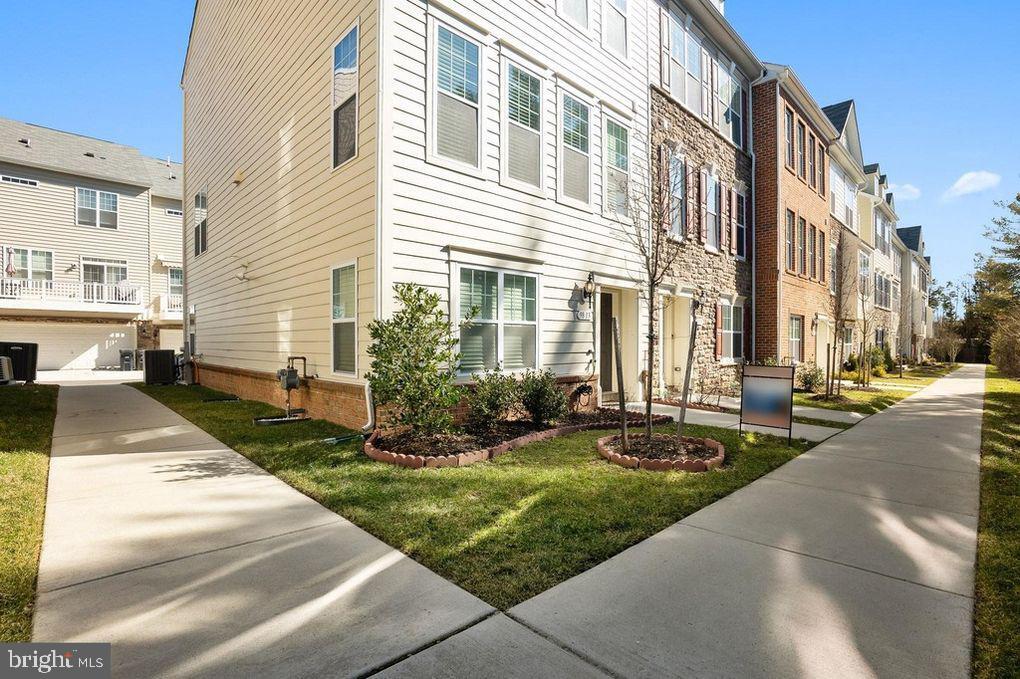 Foto principal - 9813 Wood Edge Wy