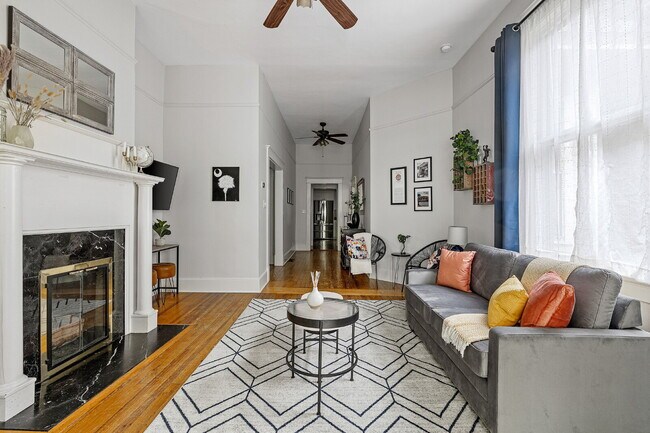 Foto del edificio - Preleasing for July 15, 2027 | Fully Furnished 3BR Near USC